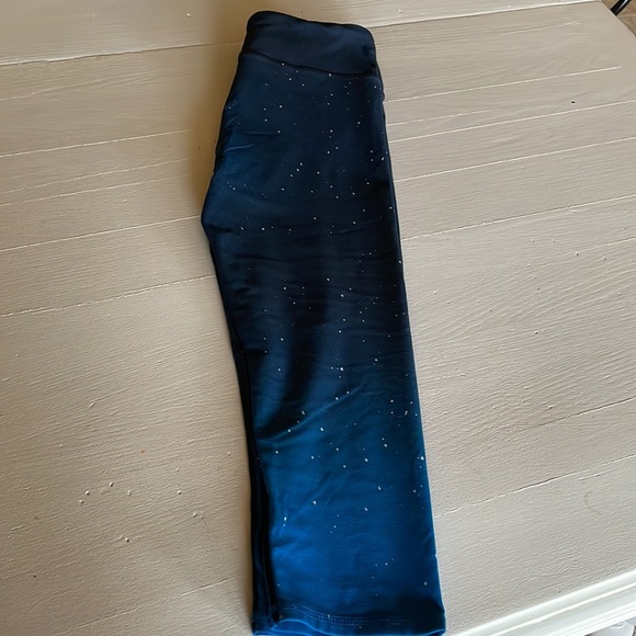 SOLD Fabletics capris - Picture 2 of 2